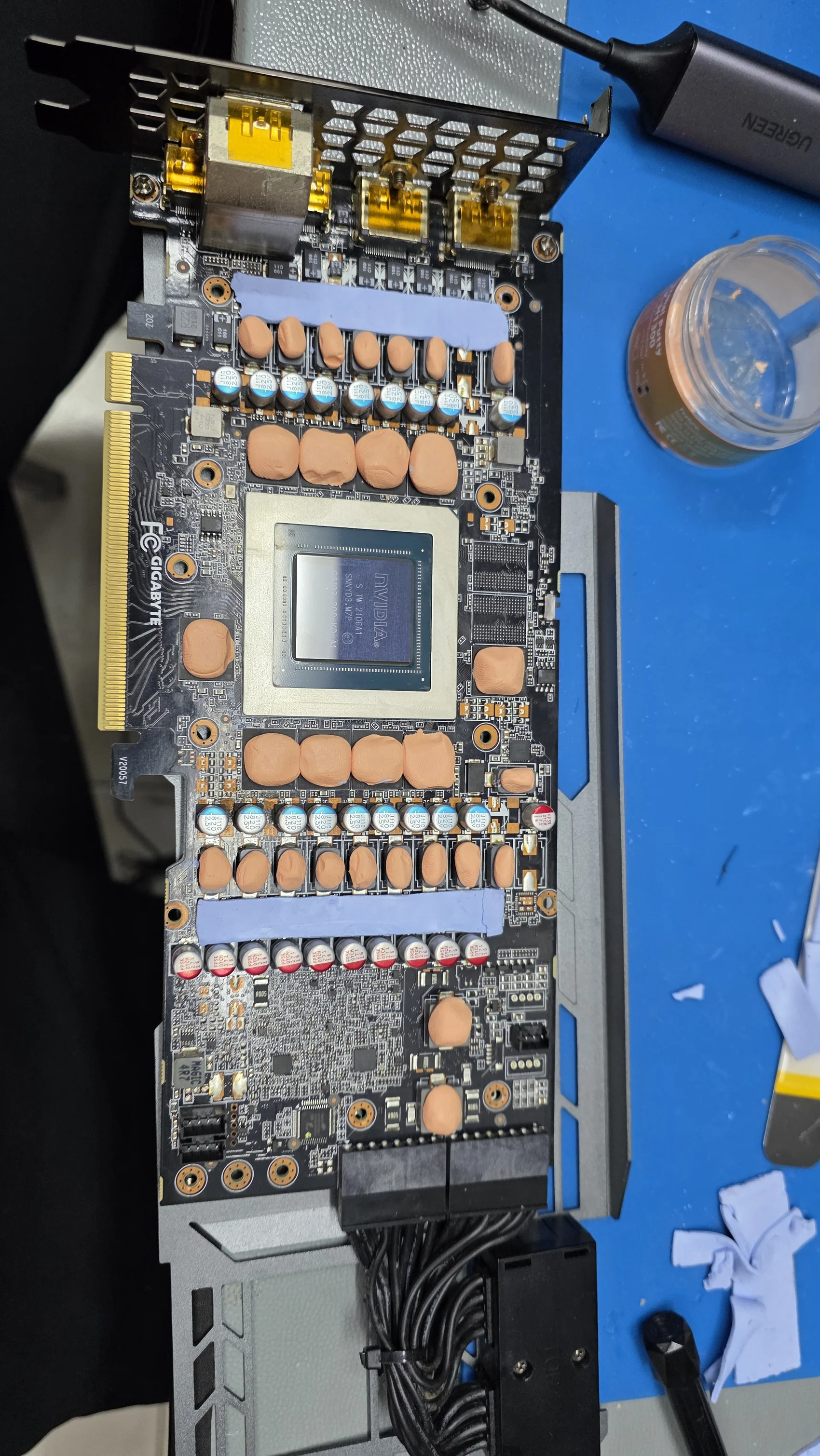 Tarjeta gráfica con thermal pads nuevos
